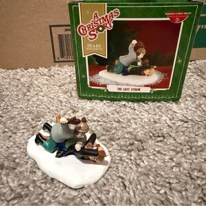 Sears A Christmas Story Figurine – Green, Black & White Holiday Scene